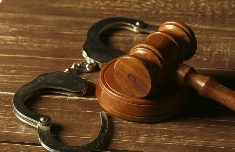 What a Top Criminal Defense Attorney Fort Lauderdale Offers Clients